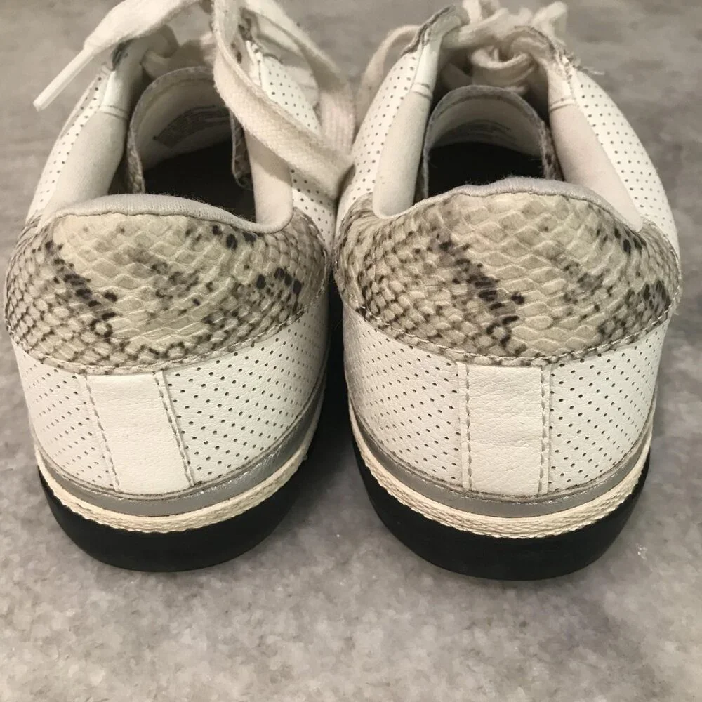 Target Sneakers White Low Top Shoes Womens 6 Faux Snake Heel Athletic Casual